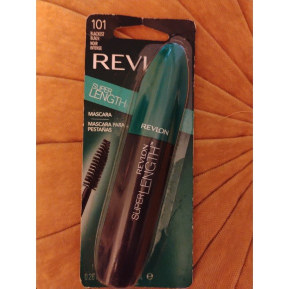 Revlon Super Length Mascara -‎  101 Black - Picture 1 of 1
